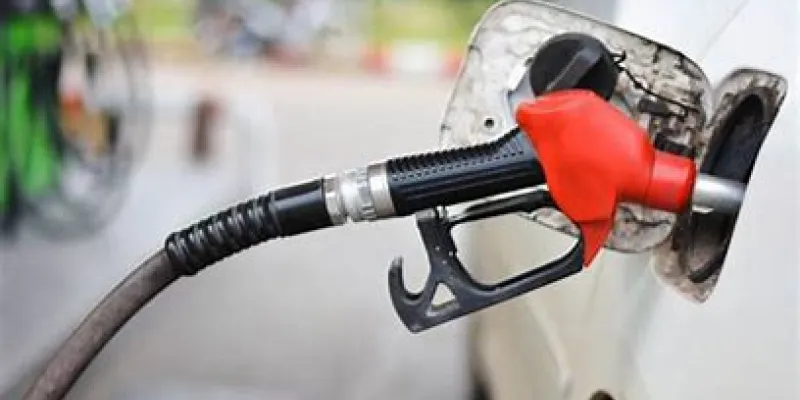 carburant-a-la-pompe-les-prix-restent-inchanges-pour-ce-mois-de-juin