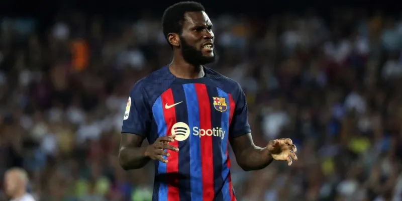 football-francais-les-vraies-raisons-du-voyage-de-franck-kessie-a-paris