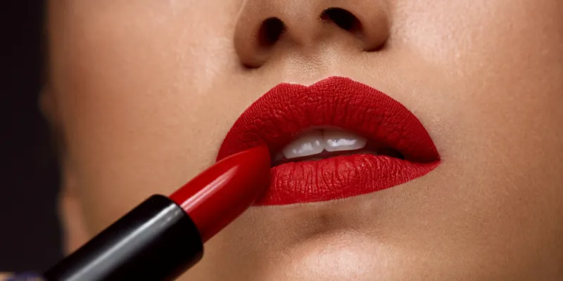 sante-le-rouge-a-levre-rend-sterile