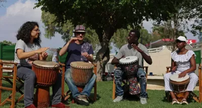 chypre-la-musique-comme-echappatoire-pour-des-migrants-dafrique