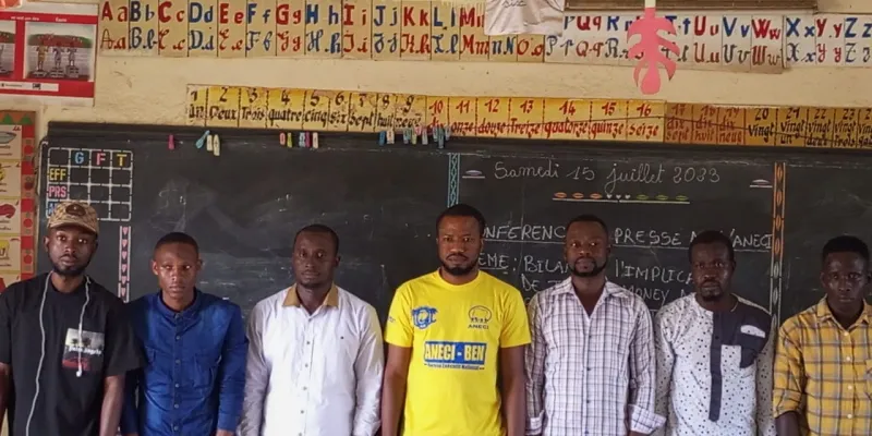 paiement-des-inscriptions-et-des-bourses-laneci-veut-rentrer-en-greve