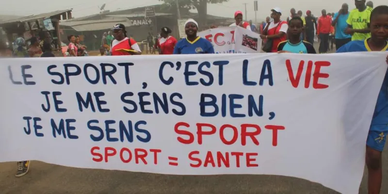 federation-ivoirienne-de-randonnee-pedestre-et-du-bien-pour-tous-firape-cloture-de-la-saison-avec-les-civilo-militaires-a-yopougon