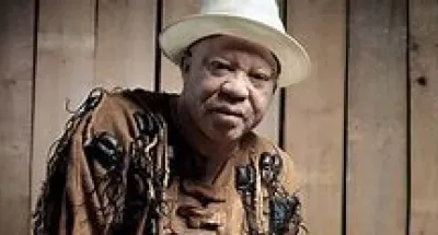 mali-apres-avoir-soutenu-les-militaires-au-pouvoir-salif-keita-demissionne-du-cnt