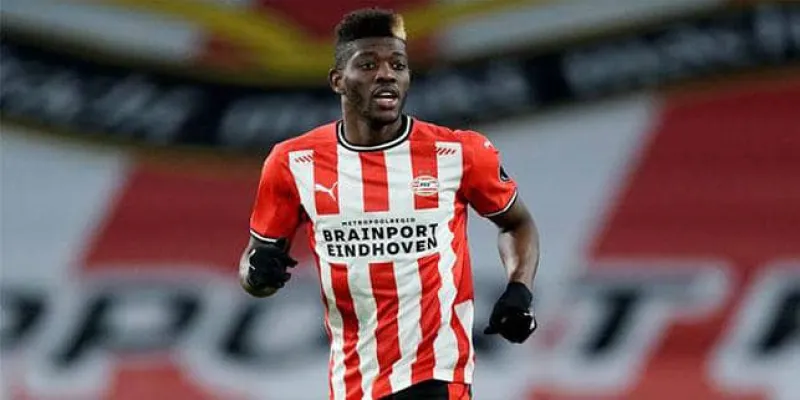 bundesliga-football-allemand-le-bayern-munich-lorgne-ibrahim-sangare