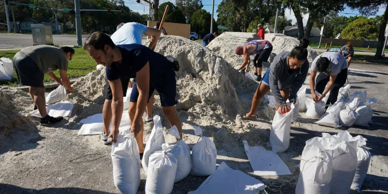 etats-unis-louragan-idalia-a-touche-terre-en-floride