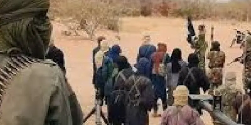 mali-au-moins-deux-morts-dans-une-frappe-dobus-sur-tombouctou