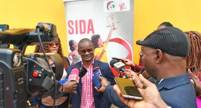 atelier-dorientation-des-organes-de-presse-celui-qui-prend-regulierement-ses-arv-on-le-declare-indetectable-dr-daniel-zana-kone