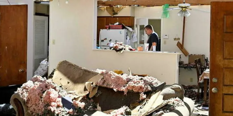 etats-unis-au-moins-21-morts-apres-le-passage-de-tornades-et-de-tempetes