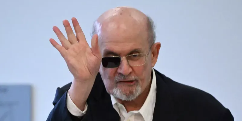 conflit-israel-hamas-salman-rushdie-appelle-a-la-fin-de-la-guerre