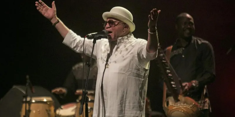cote-divoire-mali-salif-keita-en-concert-pour-consolider-les-relations-entre-les-deux-pays