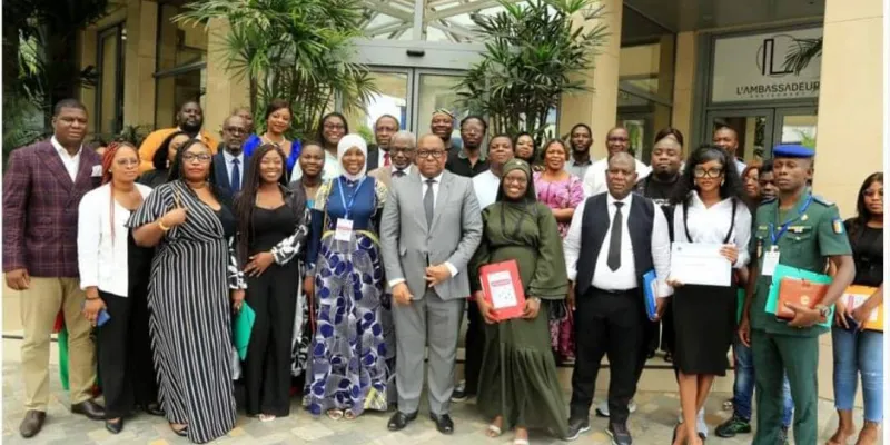 reseaux-sociaux-la-haute-autorite-de-la-communication-audiovisuelle-fait-signer-une-charte