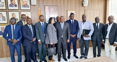 can-ci-2023-le-ministre-amadou-coulibaly-de-la-communication-met-la-presse-en-ligne-en-mission