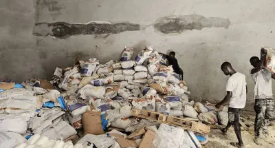 lutte-contre-les-fraudes-2-700-sacs-de-lait-perime-et-corrompu-detruits