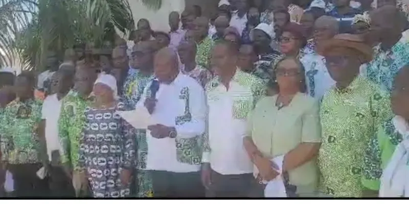 presidence-du-pdci-des-militants-soutiennent-la-candidature-de-tidjane-thiam