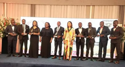 awards-de-la-fonction-publique-9-laureats-et-un-prix-special-presentes-a-la-presse