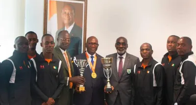 championnat-africain-de-taekwondo-les-elephants-classes-3eme-recus-par-le-ministre-delegue-des-sports