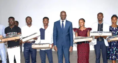 universites-et-grandes-ecoles-publiques-les-200-meilleurs-etudiants-recompenses