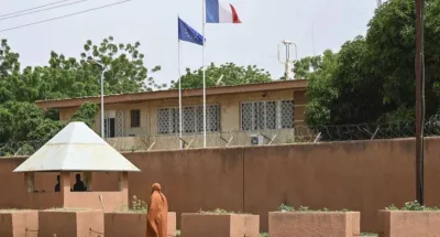 niger-la-france-ferme-son-ambassade-jusqua-nouvel-ordre
