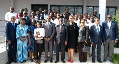 enseignement-superieur-35-etudiants-ivoiriens-boursiers-en-route-pour-le-ghana-et-le-canada