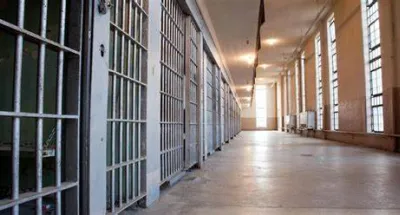 erreur-de-jugement-emprisonne-a-tort-pendant-44-ans-il-va-recevoir-12-5-milliards-de-f-cfa