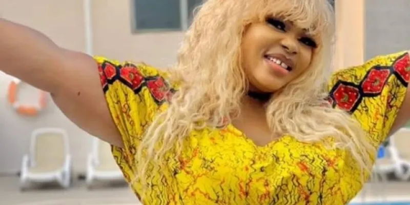 can-2023-guinee-cameroun-eudoxy-yao-aux-cotes-de-sa-belle-famille-le-syli-national