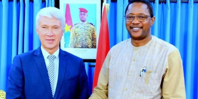 cooperation-le-burkina-va-recevoir-25-mille-tonnes-de-ble-de-la-russie-ce-26-janvier