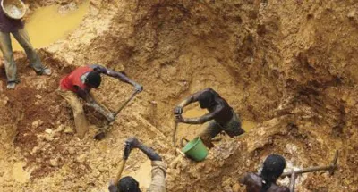 exploitation-de-substances-minerales-sans-titre-minier-une-trentaine-de-personnes-inculpees-et-placees-sous-mandat-de-depot