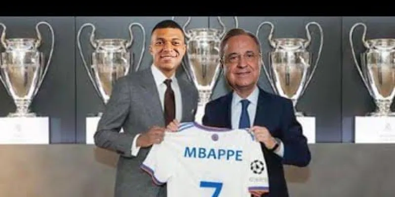 football-espagnol-kylian-mbappe-au-real-madrid-cest-signe