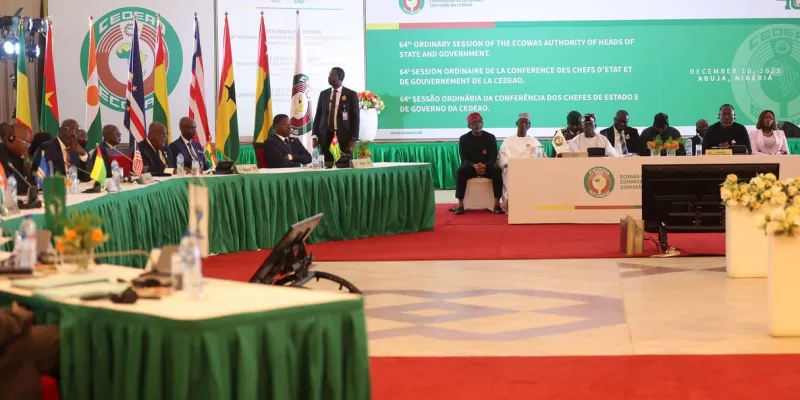 sommet-de-la-cedeao-a-abuja-le-niger-divise-les-chefs-detat