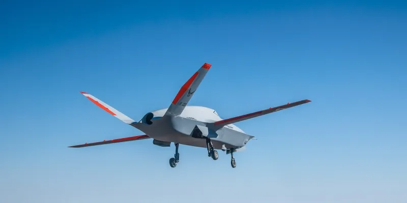 innovation-aerienne-un-drone-pour-accompagner-les-avions-de-combats