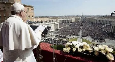 benediction-urbi-et-orbi-le-pape-demande-la-fin-des-conflits-dans-le-monde
