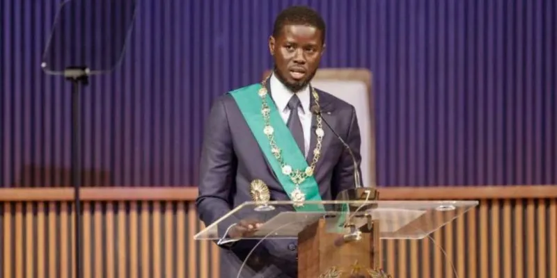 senegal-bassirou-diomaye-faye-investi-5eme-president