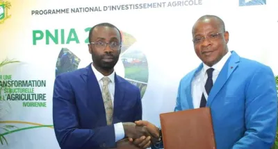agriculture-la-chambre-nationale-dagriculture-et-le-conseil-agricole-ivoirien-au-maroc-signent-une-convention
