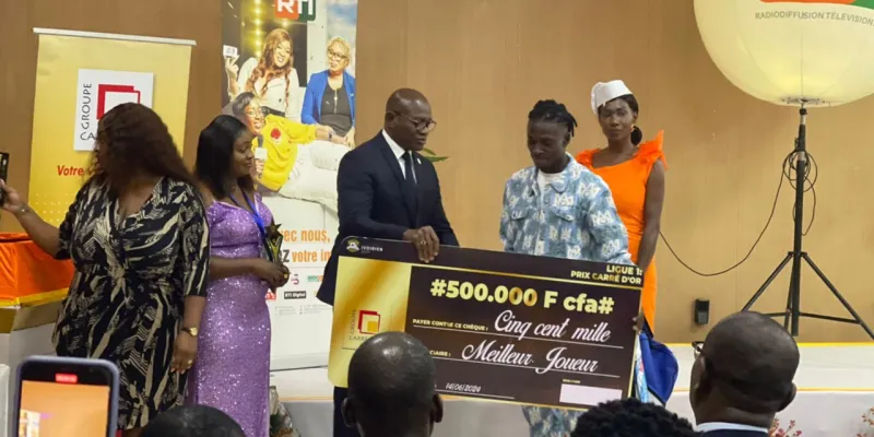 3eme-edition-des-etoiles-du-football-ivoirien-efi-ahoua-jean-charles-succede-a-ouattara-brahima