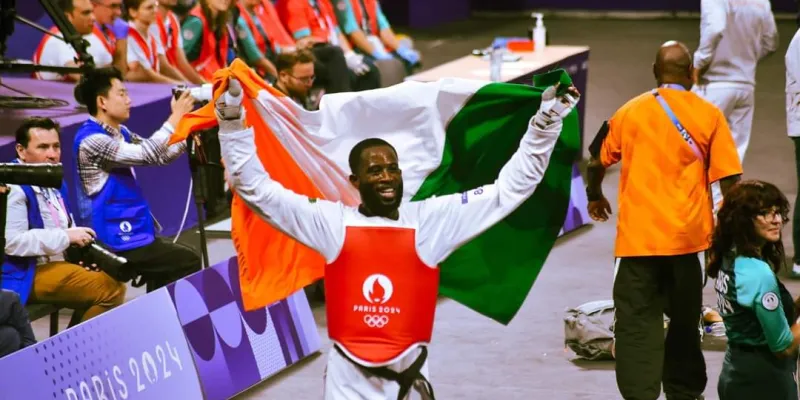 jo-paris-2024-cisse-cheick-salah-sauve-la-cote-avec-la-medaille-de-bronze