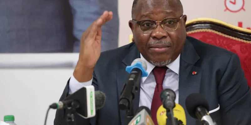 press-club-de-lunjci-jexhorte-les-ivoiriens-a-venir-sinscrire-sur-la-liste-electorale-ibrahime-coulibaly-kuibiert