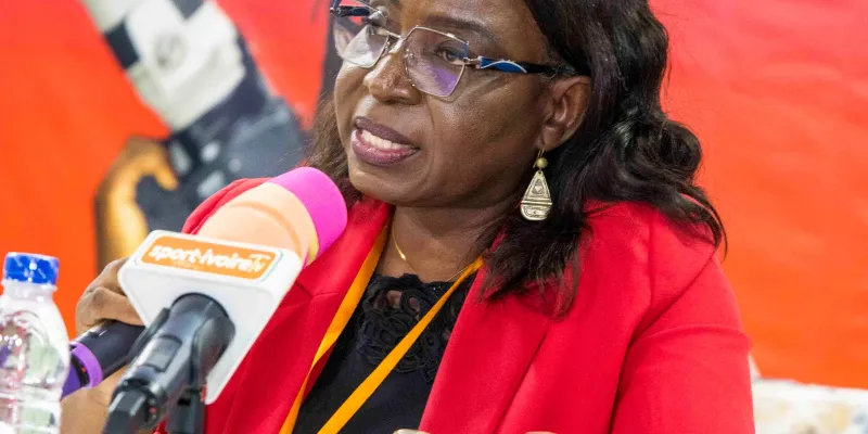 journee-internationale-des-journalistes-sportifs-lufresa-ci-disabelle-goli-frappe-un-grand-coup