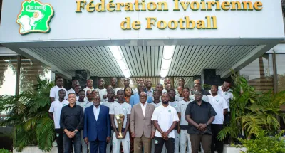 tournoi-youth-to-pro-de-dubai-les-elephanteaux-u16-celebres-par-la-fif-apres-leur-sacre