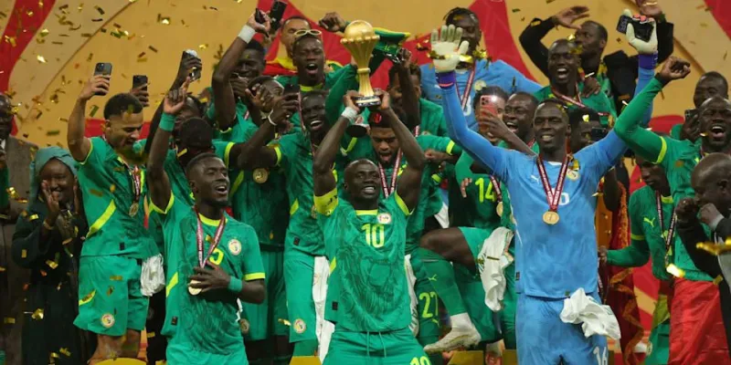 seisme-dans-le-football-africain-le-jury-dappel-de-la-caf-depossede-le-senegal-de-son-titre-et-sacre-le-maroc