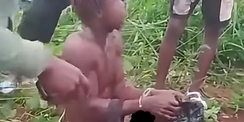 une-population-revoltee-le-suspect-echappe-au-lynchage
