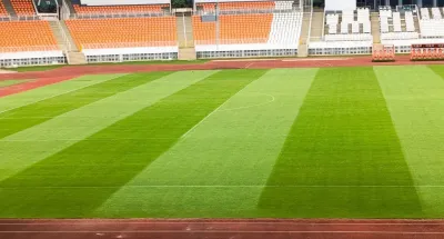 infrastructures-sportives-de-cote-divoire-des-experts-internationaux-de-la-fifa-pour-lamelioration-des-pelousess