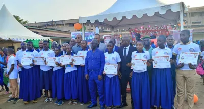 lancement-du-wara-tour-adama-bictogo-prend-en-charge-les-meilleurs-eleves
