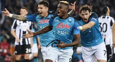 football-naples-sacree-championne-ditalie-celebre-sa-victoire