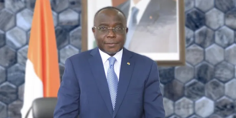 bouake-fofana-ministre-de-lhydraulique-de-lassainissement-et-de-la-salubrite-nous-voulons-nos-compatriotes-peut-etre-mecontents-provisoirement-mais-nous-les-preferons-vivants