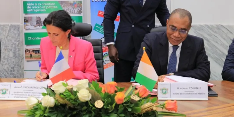 cooperation-france-cote-divoire-signature-de-4-conventions-de-financement-c2d