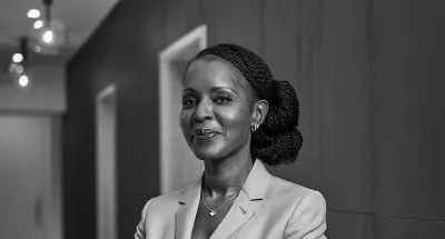 portrait-jeanine-diagou-ou-lhistoire-dune-heritiere-bosseuse