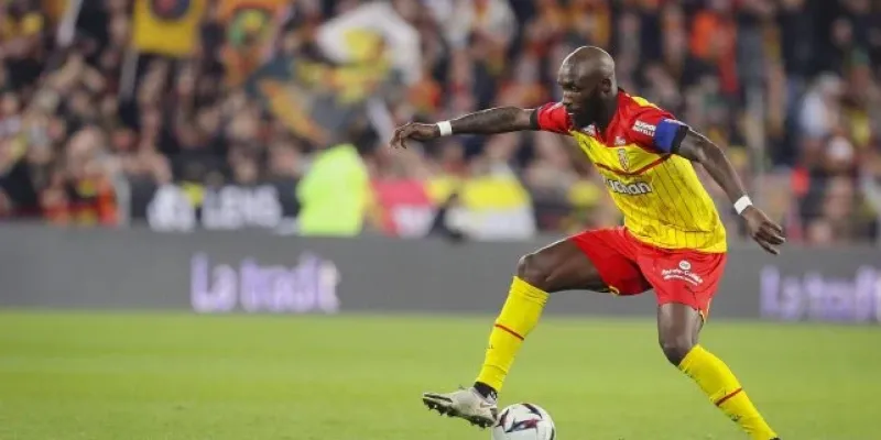 prix-marc-vivien-foe-2023-seko-fofana-livoirien-est-le-grand-favori