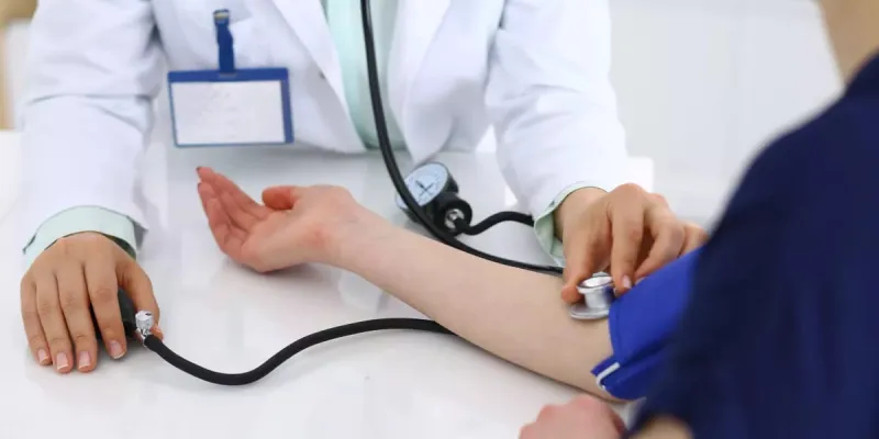 hypertension-arterielle-une-vision-floue-pourrait-etre-un-signe