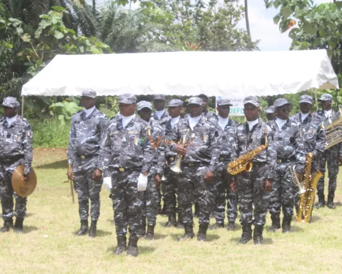 hommages-du-ministere-des-eaux-et-forets-a-feu-colonel-oka-yao-raphael