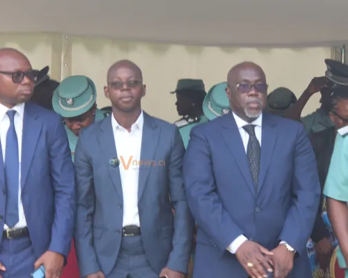 hommages-du-ministere-des-eaux-et-forets-a-feu-colonel-oka-yao-raphael